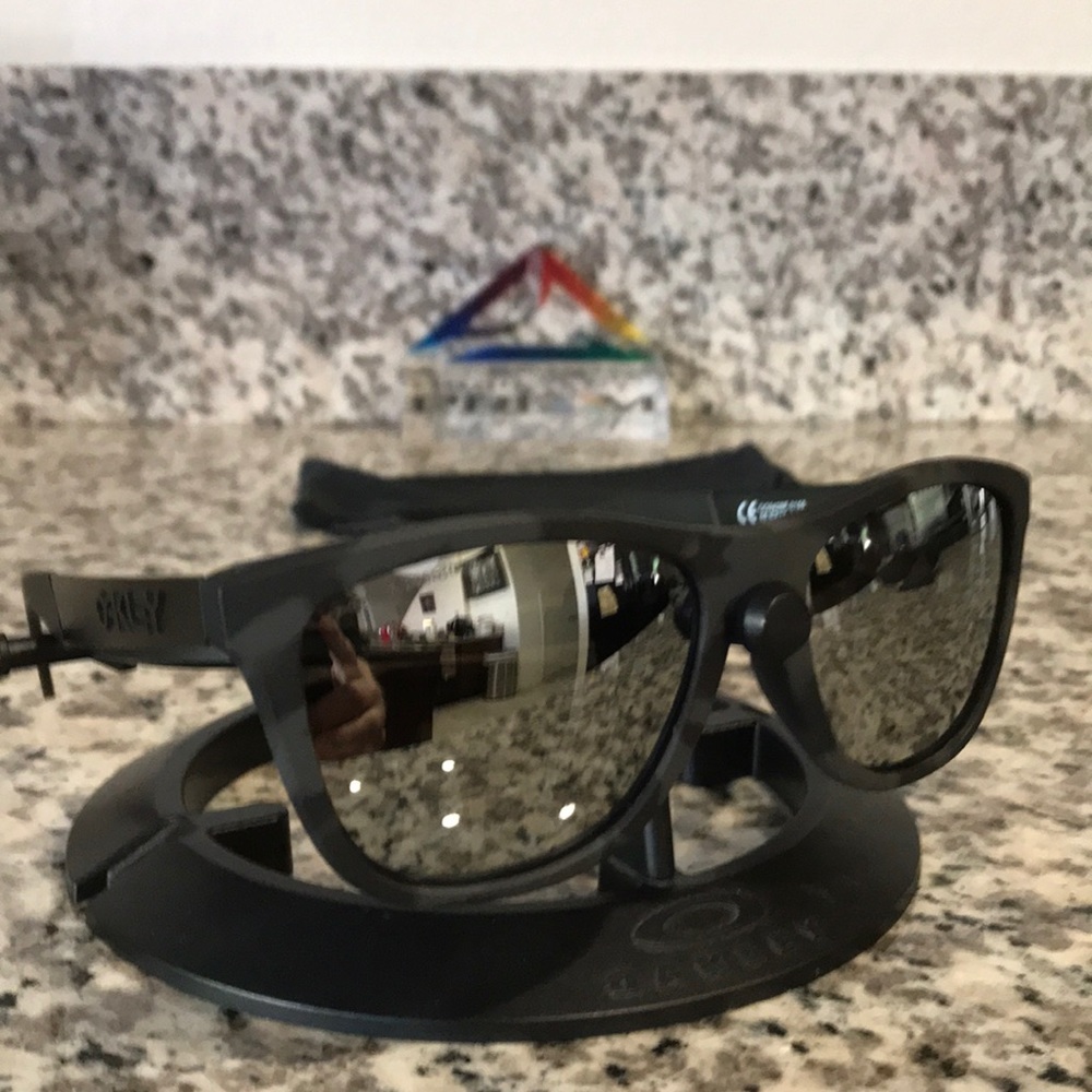 Oakley Frogskins Mix/ Shadow Camo/Polarized